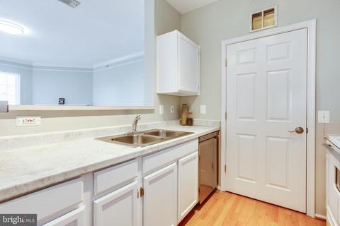 1601 Spring Gate Dr #1407, Mclean, VA 22102 photo 14