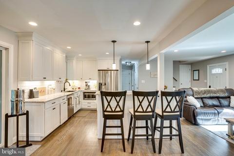 8616 Clydesdale Rd, Springfield, VA 22151 photo 7