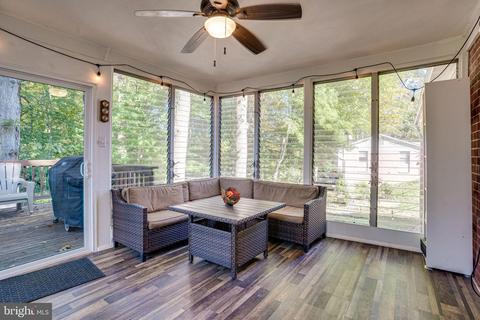 8616 Clydesdale Rd, Springfield, VA 22151 photo 9