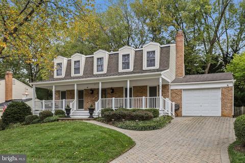 8705 Etta Dr, Springfield, VA 22152 photo 2