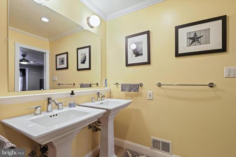 8705 Etta Dr, Springfield, VA 22152 photo 20