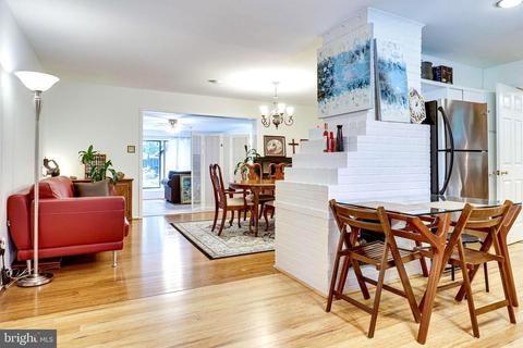 5213 Light St, Springfield, VA 22151 photo 8