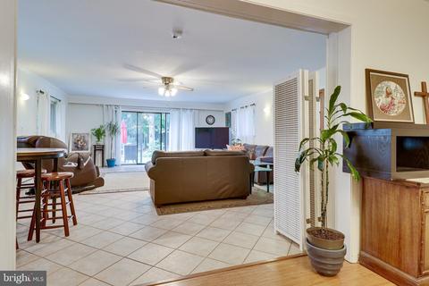 5213 Light St, Springfield, VA 22151 photo 13