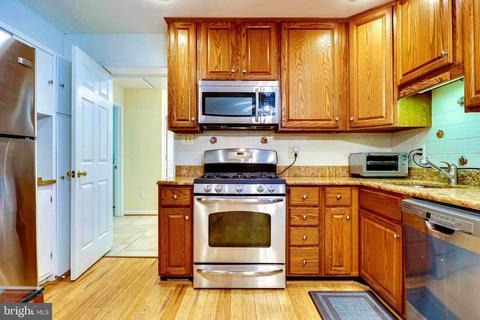 5213 Light St, Springfield, VA 22151 photo 6