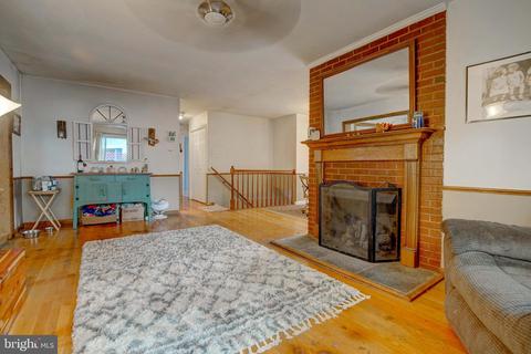 7430 Long Pine Dr, Springfield, VA 22151 photo 9
