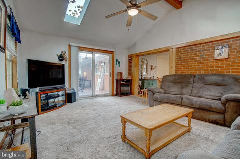 7430 Long Pine Dr, Springfield, VA 22151 photo 14