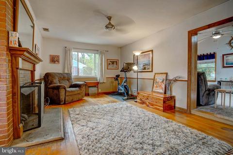 7430 Long Pine Dr, Springfield, VA 22151 photo 10