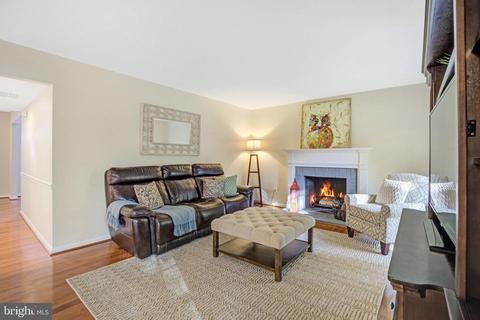8721 Etta Dr, Springfield, VA 22152 photo 16