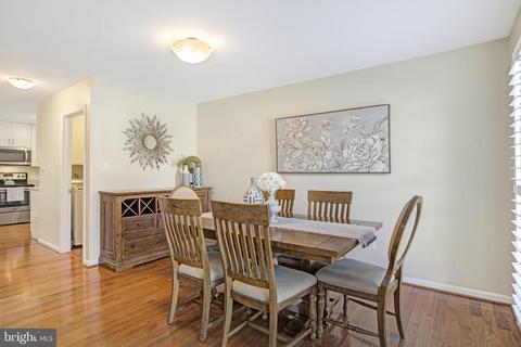 8721 Etta Dr, Springfield, VA 22152 photo 9