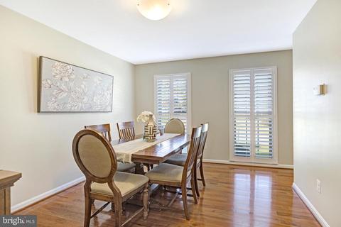8721 Etta Dr, Springfield, VA 22152 photo 8
