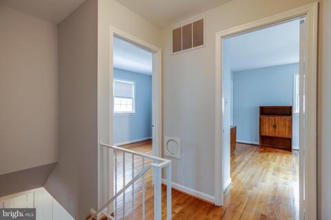 6902 Sydenstricker Rd, Springfield, VA 22152 photo 21