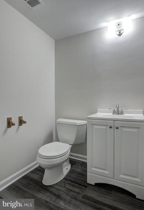 8623 Etta Dr, Springfield, VA 22152 photo 14