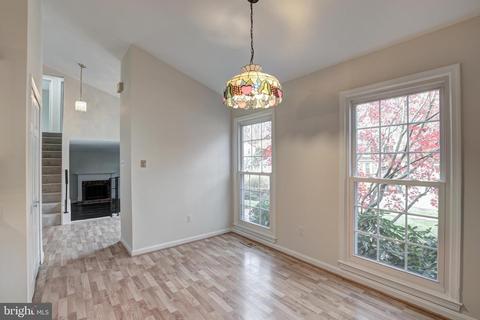 8623 Etta Dr, Springfield, VA 22152 photo 10