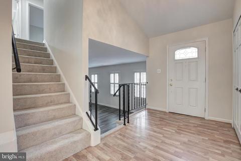 8623 Etta Dr, Springfield, VA 22152 photo 6