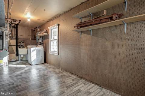 8623 Etta Dr, Springfield, VA 22152 photo 32