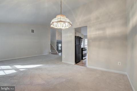 8623 Etta Dr, Springfield, VA 22152 photo 9
