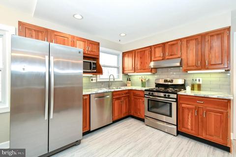 6919 Ashbury Dr, Springfield, VA 22152 photo 17