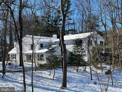 1240 Daleview, Mclean, VA 22102 photo 3