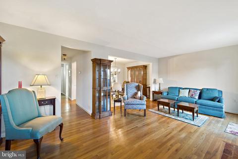 7040 Bradwood Ct, Springfield, VA 22151 photo 22