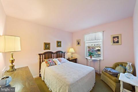 7040 Bradwood Ct, Springfield, VA 22151 photo 37