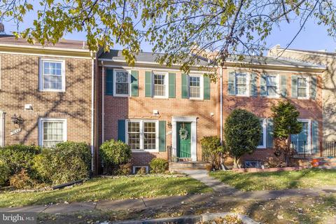 7040 Bradwood Ct, Springfield, VA 22151 photo 7