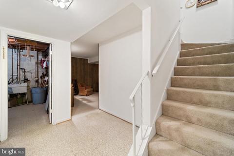 7040 Bradwood Ct, Springfield, VA 22151 photo 41