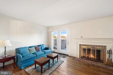 7040 Bradwood Ct, Springfield, VA 22151 photo 24