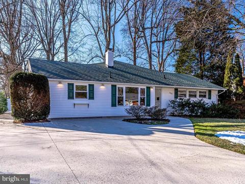7603 Jervis St, Springfield, VA 22151 photo 1