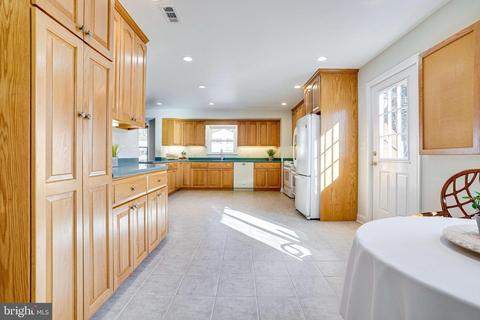 7603 Jervis St, Springfield, VA 22151 photo 30