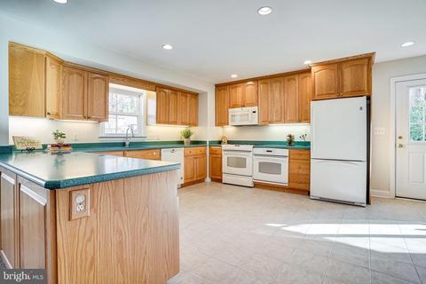 7603 Jervis St, Springfield, VA 22151 photo 20