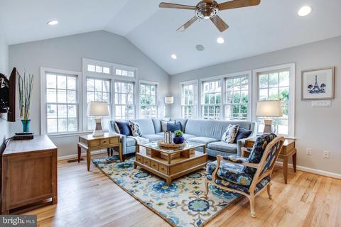 1308 Capulet Ct, Mclean, VA 22102 photo 11
