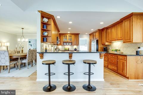 1308 Capulet Ct, Mclean, VA 22102 photo 13