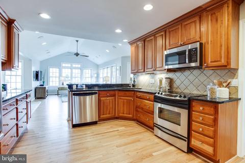 1308 Capulet Ct, Mclean, VA 22102 photo 15