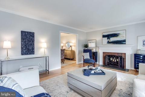 1308 Capulet Ct, Mclean, VA 22102 photo 3
