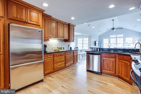 1308 Capulet Ct, Mclean, VA 22102 photo 16