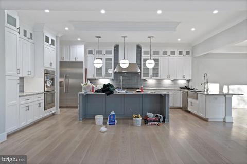 6915 Southridge, Mclean, VA 22101 photo 4