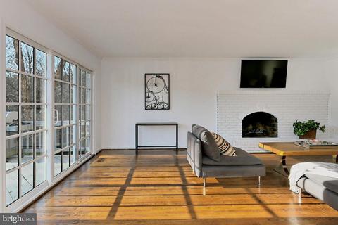 7705 Lear Rd, Mclean, VA 22102 photo 15