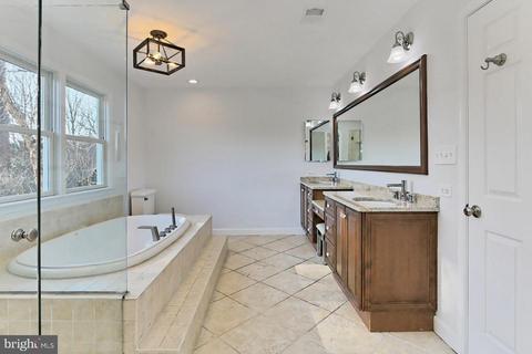 7705 Lear Rd, Mclean, VA 22102 photo 24