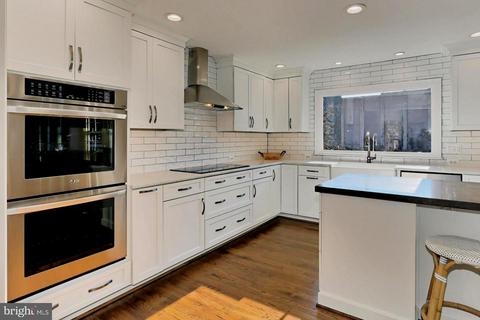 7705 Lear Rd, Mclean, VA 22102 photo 9