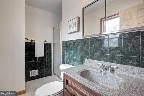7629 Long Pine Dr, Springfield, VA 22151 photo 19