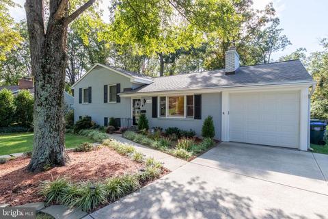 7629 Long Pine Dr, Springfield, VA 22151 photo 5