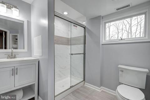 7629 Long Pine Dr, Springfield, VA 22151 photo 25