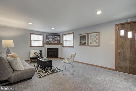 7629 Long Pine Dr, Springfield, VA 22151 photo 23