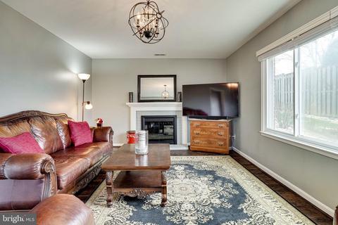 8103 Carrick Ln, Springfield, VA 22151 photo 18