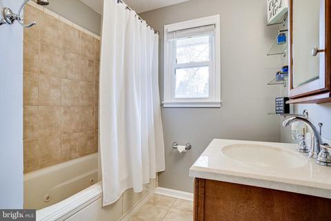 8103 Carrick Ln, Springfield, VA 22151 photo 58