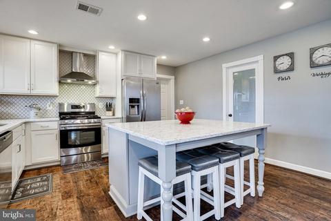 8103 Carrick Ln, Springfield, VA 22151 photo 30