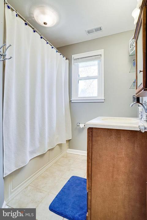 8103 Carrick Ln, Springfield, VA 22151 photo 59
