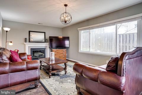 8103 Carrick Ln, Springfield, VA 22151 photo 19