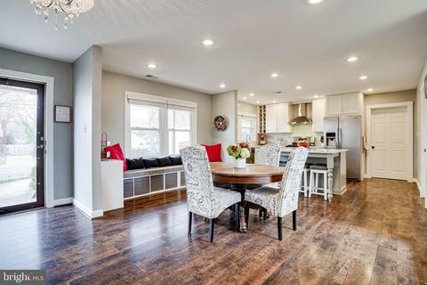 8103 Carrick Ln, Springfield, VA 22151 photo 14