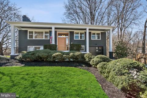 6327 Kellogg Dr, Mclean, VA 22101 photo 1